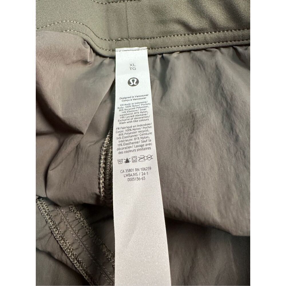 Lululemon ruched women’s army green high rise mini skirt NWT size XL. #24-1776 - Picture 4 of 6